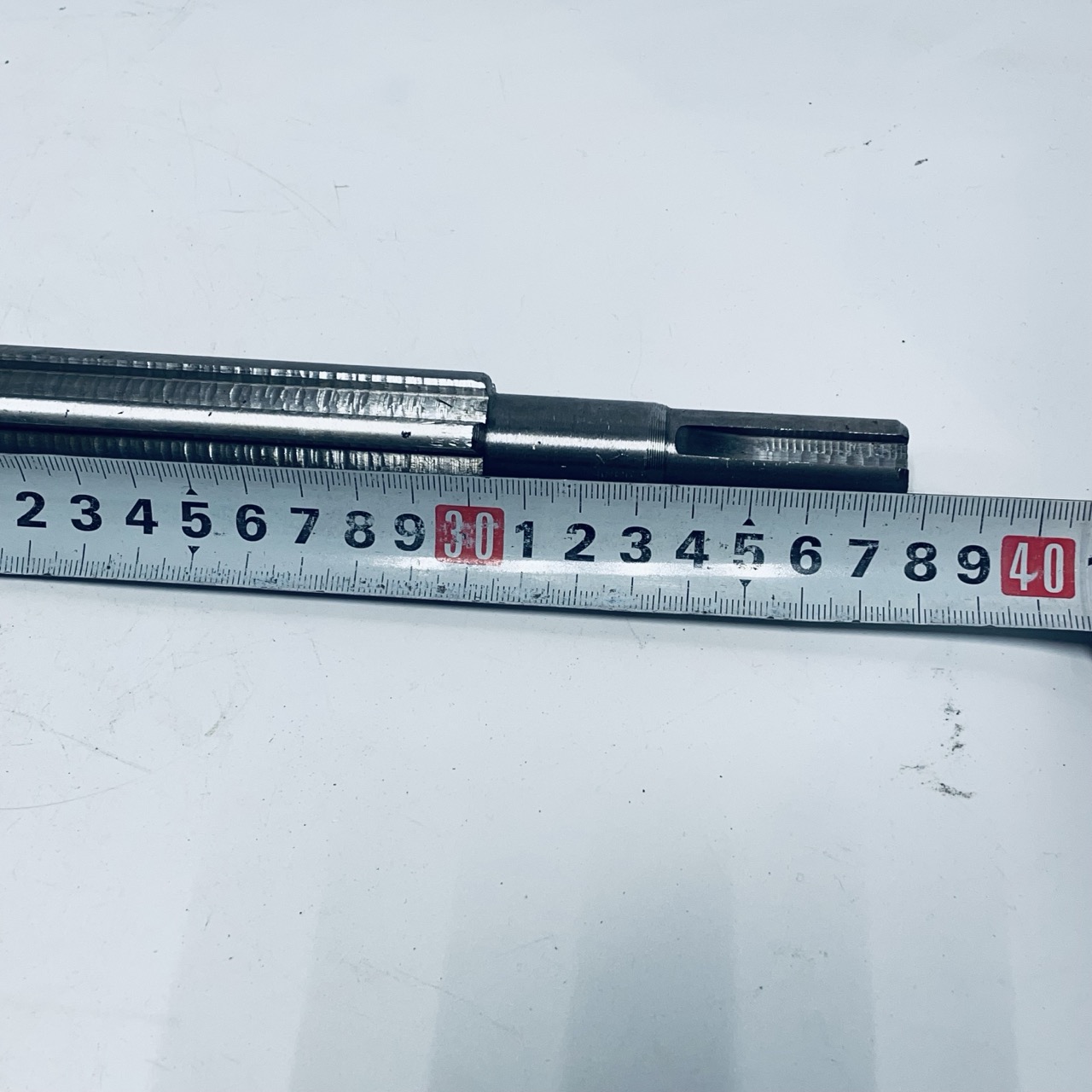 Вал головний КПП /б 175N/180N (7/9Hp) (D-30, L-325mm, mod:101-2, + вал відбору потужності) DIGGER